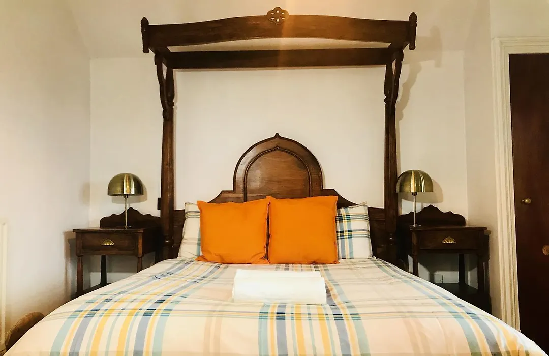Iholiday Hotel-1