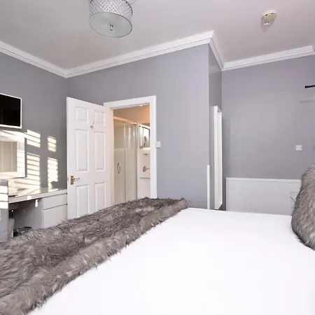 Alpha Guest House-3